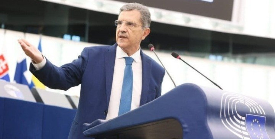 Επιστολή Γ. Αυτιά στους επιτρόπους Οικονομικών και Προϋπολογισμού της ΕΕ «για άμεση αποζημίωση πληγέντων από πυρκαγιές»