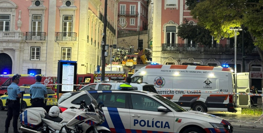 Λισαβόνα: Εθνικό πένθος μετά το τραγικό δυστύχημα με το τελεφερίκ Γκλόρια -Τουλάχιστον 15 οι νεκροί