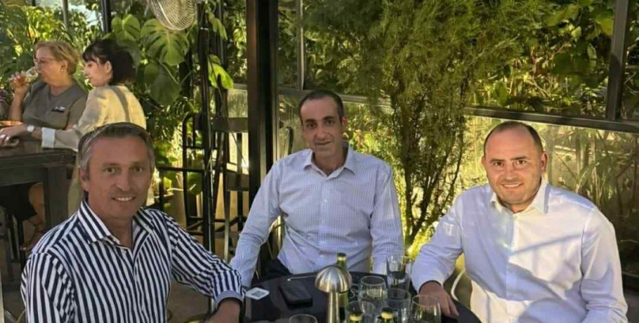 Παραπολιτικά: Ο Γρηγόρης Δημητριάδης στην Πέλλα – Ο «καφές» με τον Λάκη Βασιλειάδη και τα σενάρια για τις πολιτικές εξελίξεις