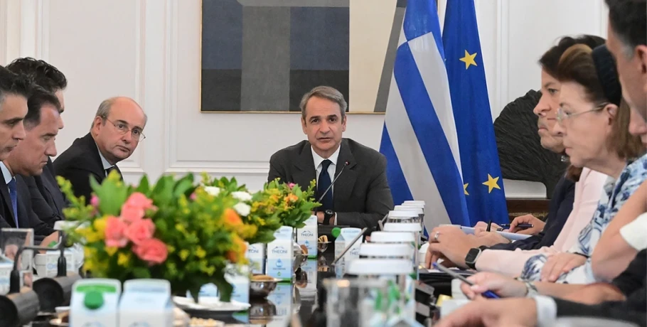 Το μήνυμα Μητσοτάκη στο TikTok και η στρατηγική ανάδειξης του κυβερνητικού έργου