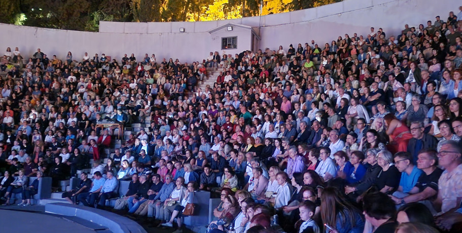 Μεγάλη συναυλία – αφιέρωμα στον Μίκη Θεοδωράκη στο Ανοιχτό Θέατρο Γιαννιτσών