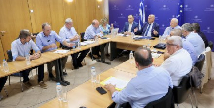 Έκτακτο σχέδιο 10 ημερών για την ευλογιά των προβάτων με σταθμούς απολύμανσης σε οδικούς άξονες