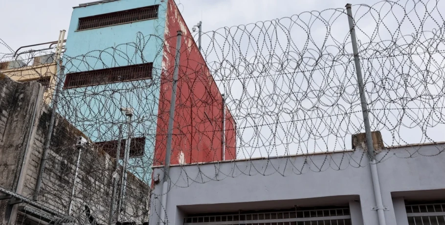 Οι αλλοδαποί στις ελληνικές φυλακές και η αναφορά Τραμπ στον ΟΗΕ - Αλβανοί, Αλγερινοί, Πακιστανοί το 55% των κρατουμένων