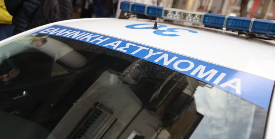 Εξάρχεια: Παρίσταναν τους υπαλλήλους του ΔΕΔΔΗΕ και άρπαξαν 45.000 ευρώ -«Ήταν τόσο πειστικός»