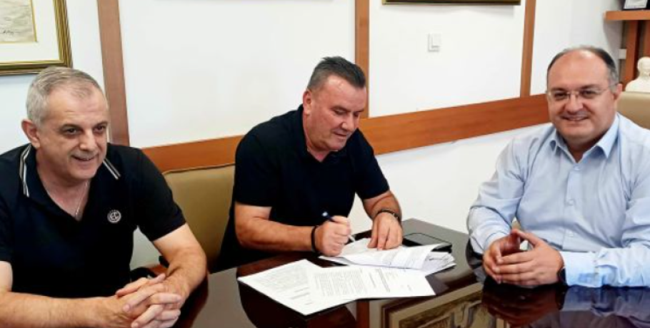 Αδειοδοτούνται οι αθλητικές εγκαταστάσεις είκοσι οκτώ γηπέδων ποδοσφαίρου