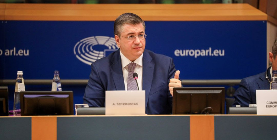 Ο Α. Τζιτζικώστας στην Αυστρία για τη διάνοιξη της Σήραγγας του Μπρένερ