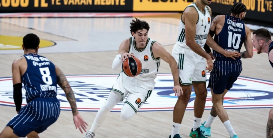 Euroleague: Ο Παναθηναϊκός έφυγε με το διπλό από την Πόλη και έπιασε κορυφή με συγκάτοικο την Χαποέλ