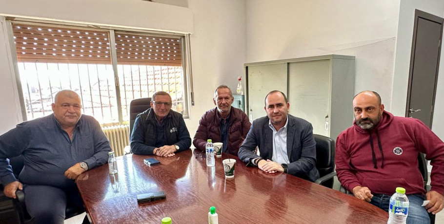Συνάντηση Λάκη Βασιλειάδη με τον ΤΟΕΒ Καρυώτισσας