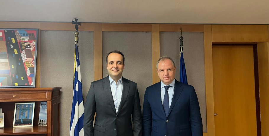 Συνάντηση Διονύση Σταμενίτη με τον Υφυπ. Ψηφιακής Διακυβέρνησης για ζητήματα λειτουργίας των Κτηματολογικών Γραφείων στην Πέλλα