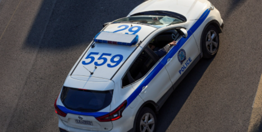 Μεθυσμένος οδηγός τράκαρε 13 σταθμευμένα οχήματα στην οδό Φυλής