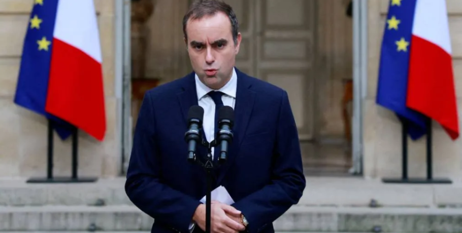 Απέτυχαν οι διαβουλεύσεις Λεκορνί - Σοσιαλιστών, πιο κοντά σε βουλευτικές εκλογές η Γαλλία
