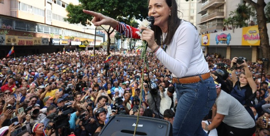 Νόμπελ Ειρήνης: "Βρίσκομαι σε σοκ!", δήλωσε η φετινή νικήτρια, η Βενεζουελανή Μαρία Κορίνα Ματσάδο - "Θα νικήσουμε"