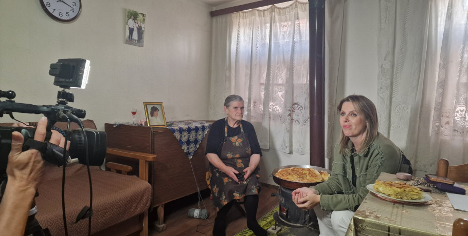 Στην ΕΡΤ3 η κυρια Φιλιώ απο τον Αρχάγγελο