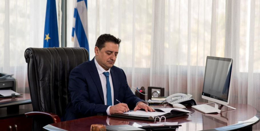 Σφοδρή αντίδραση του Δημάρχου Έδεσσας για τη φημολογούμενη μεταφορά των στρατιωτικών μονάδων – “Η πόλη μας δεν ζητά προνόμια, ζητά δικαιοσύνη”