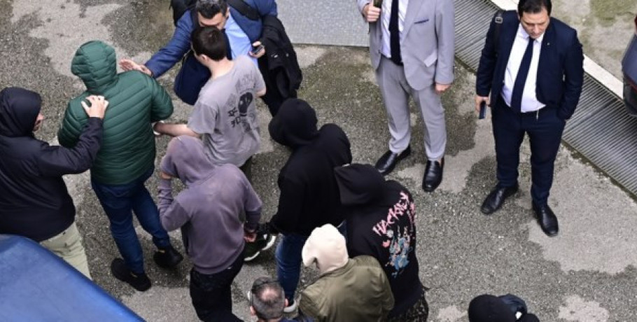 Σκάνδαλο ΟΠΕΚΕΠΕ: Ο «Γιαννιτσιώτης» των Prada, Gucci και του εικονικού διαζυγίου – Πώς ξέπλυνε εκατομμύρια μέσω τζόγου