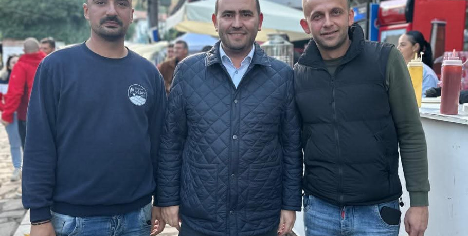 Στην γιορτή Κάστανου ο Λάκης Βασιλειάδης