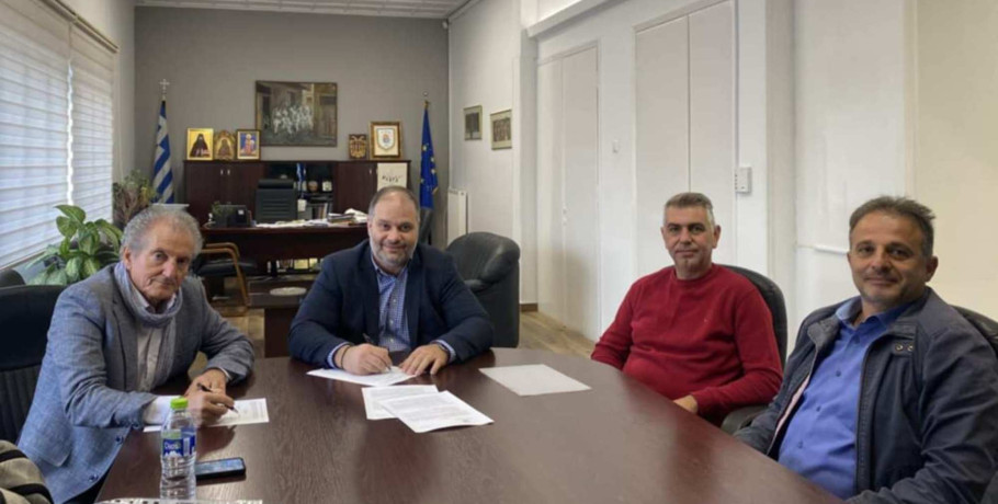 Υπογράφηκε η σύμβαση για την κατασκευή του Καταφυγίου Αδέσποτων Ζώων του Δήμου Ηρωικής Πόλεως Νάουσας