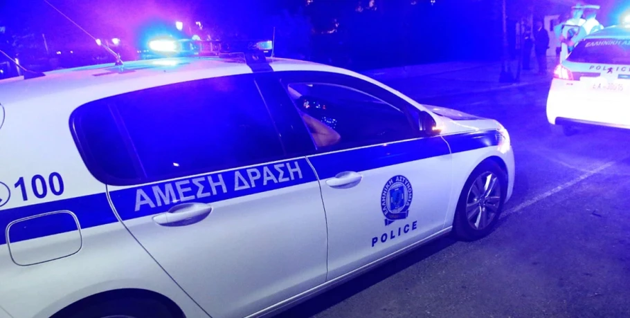 Ληστές μπήκαν σε σπίτι στη Σαλαμίνα και σκότωσαν γυναίκα - Τη βρήκε νεκρή η κόρη της