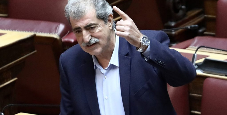 Παύλος Πολάκης: «Καλά κάναμε και δεν πήγαμε στην κηδεία του Σαββόπουλου» – Δείτε την ανάρτησή του