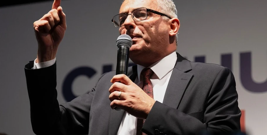 Ποιος είναι ο Τουφάν Ερχιουρμάν και τι σημαίνει η νίκη του στα Κατεχόμενα: «Η Τουρκία υπέστη μία ήττα»