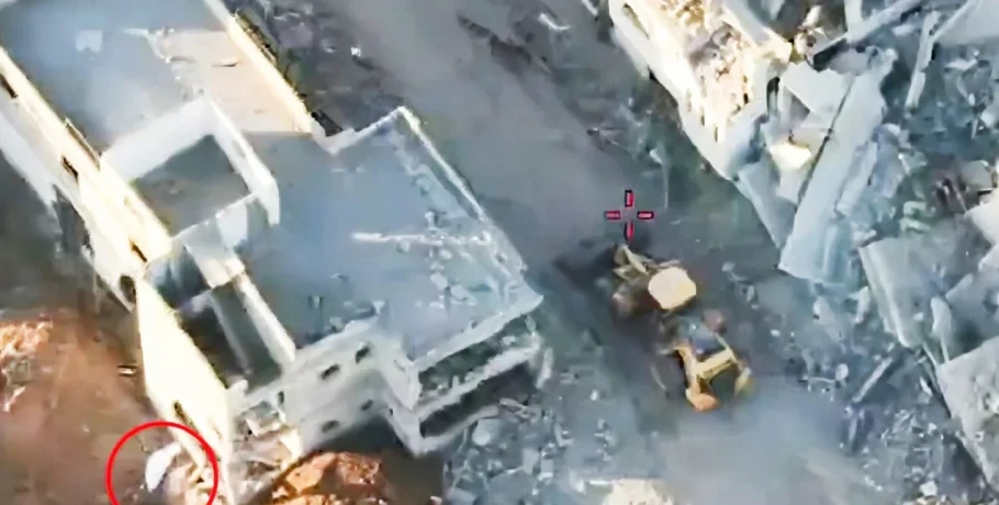 Ισραήλ κατά Χαμάς: «Σκηνοθέτησαν» ανακάλυψη λειψάνων για να στήσουν σόου στον Ερυθρό Σταυρό