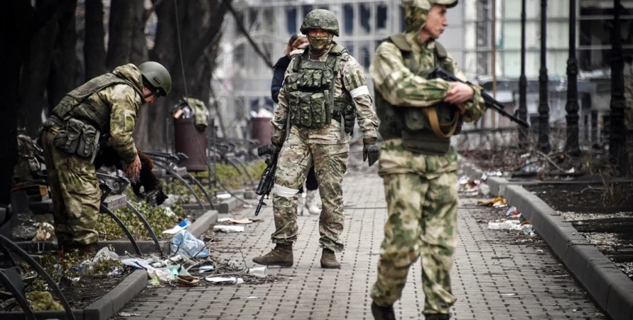 Εκτελέσεις, βασανιστήρια, μονομαχίες σαν σε ρωμαϊκή αρένα: Πώς τιμωρούν οι Ρώσοι διοικητές τους στρατιώτες που αρνούνται να πολεμήσουν στο ουκρανικό μέτωπο