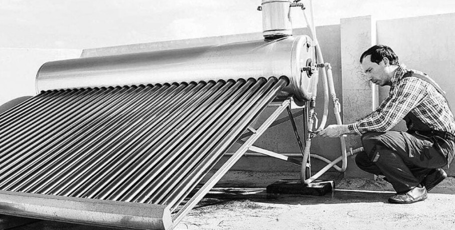 100.000 δικαιούχοι για ηλιακό θερμοσίφωνα και αντλία θερμότητας