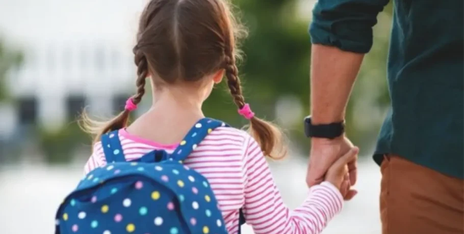 Κλείνει το απόγευμα η πλατφόρμα Α21 - επίδομα παιδιού