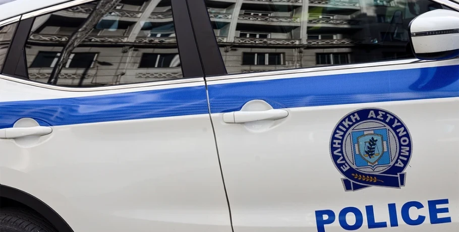 Ανθρωποκυνηγητό για τους δράστες που λήστεψαν και σκότωσαν την 75χρονη στη Σαλαμίνα – Συναγερμός για τον εντοπισμό τους