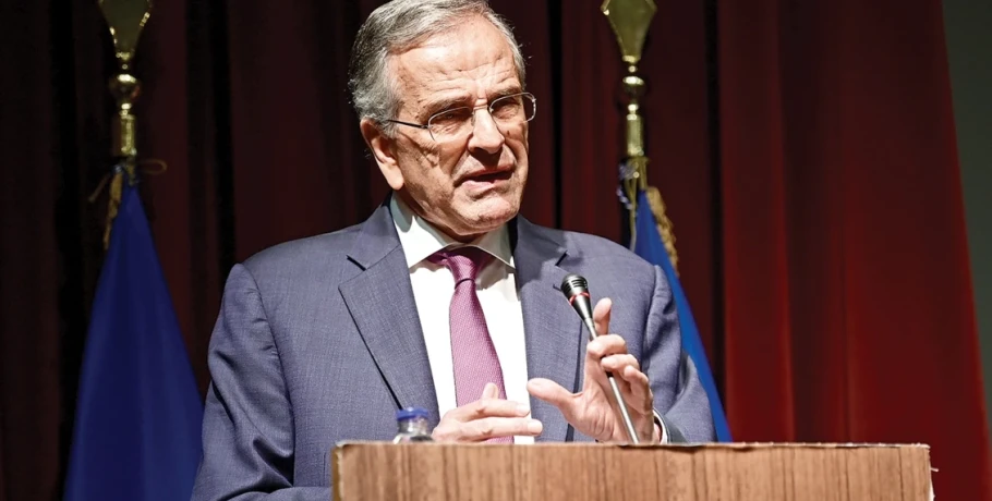 Τι σταθμίζει ο Σαμαράς: Το στίγμα από Μελετόπουλο και Μάζη, οι βολιδοσκοπήσεις στην Αυτοδιοίκηση και οι σκέψεις για νέο κόμμα κοντά στις εκλογές