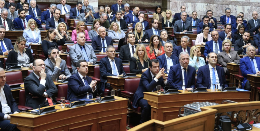 ΝΔ: Νέο αντάρτικο βουλευτών – Ερώτηση για το κόστος ενέργειας