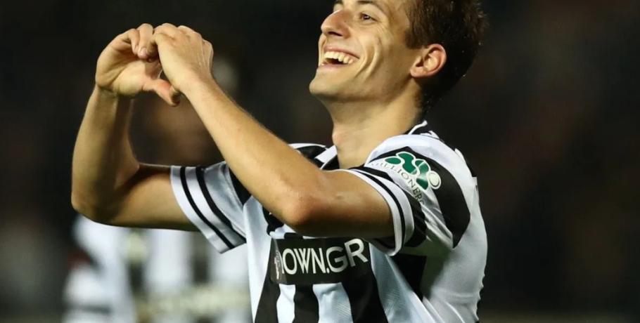 ΠΑΟΚ – Γιούνγκ Μπόις 4-0: Έβγαλε ξανά καρέ, διέλυσε τους Ελβετούς των 10 παικτών και βλέπει οκτάδα