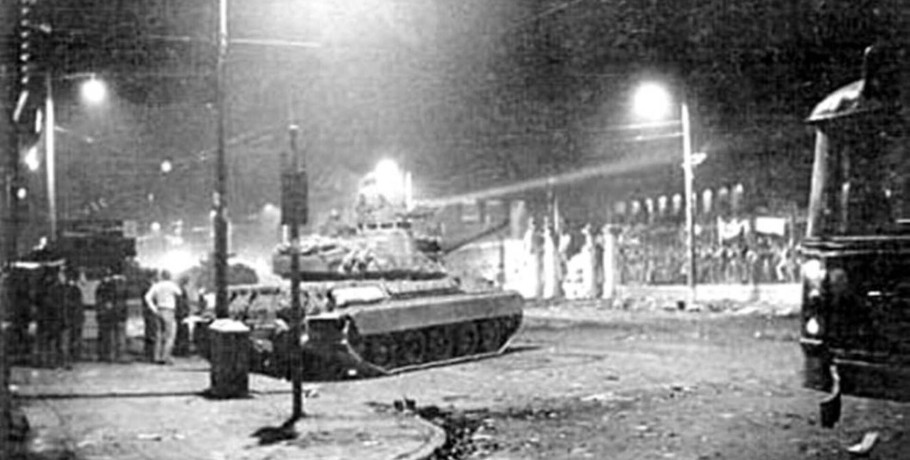 Τα σημαντικότερα γεγονότα που έγιναν σαν σήμερα 17 Νοεμβρίου