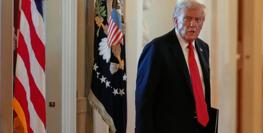 Axios: Η κυβέρνηση Τραμπ συζητά κρυφά με τη Ρωσία σχέδιο 28 σημείων για τη λήξη του πολέμου στην Ουκρανία