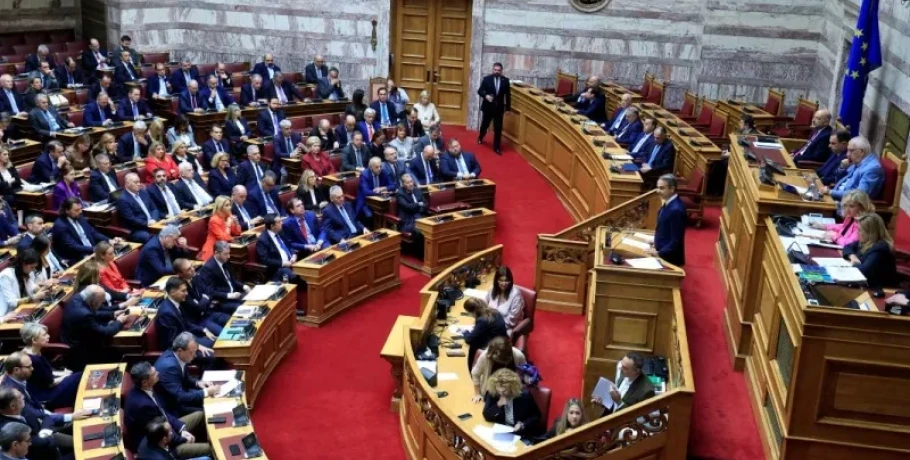 Επιστροφή στην καθημερινότητα και στο μέτωπο της ακρίβειας