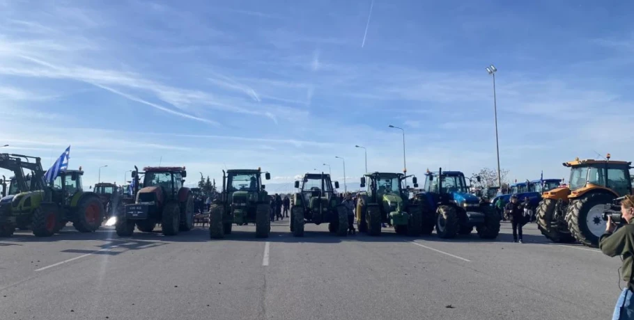 Κλιμακώνουν οι αγρότες της Πέλλας – Στο επίκεντρο τα μπλόκα σε Γυψοχώρι και Δροσιά