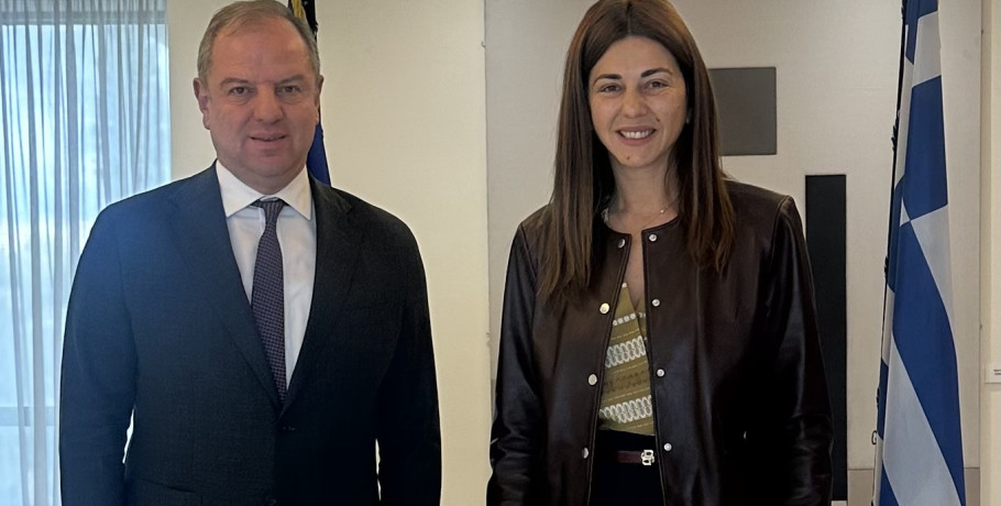 Συνάντηση Διονύση Σταμενίτη με την Υπουργό Παιδείας Σοφία Ζαχαράκη