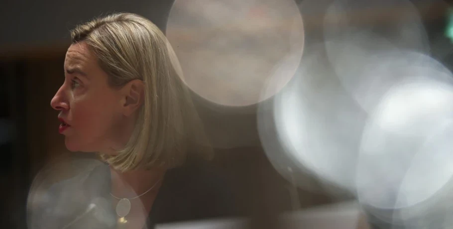 Ασκήθηκαν κατηγορίες για απάτη και διαφθορά στη Μογκερίνι και αφέθηκε ελεύθερη