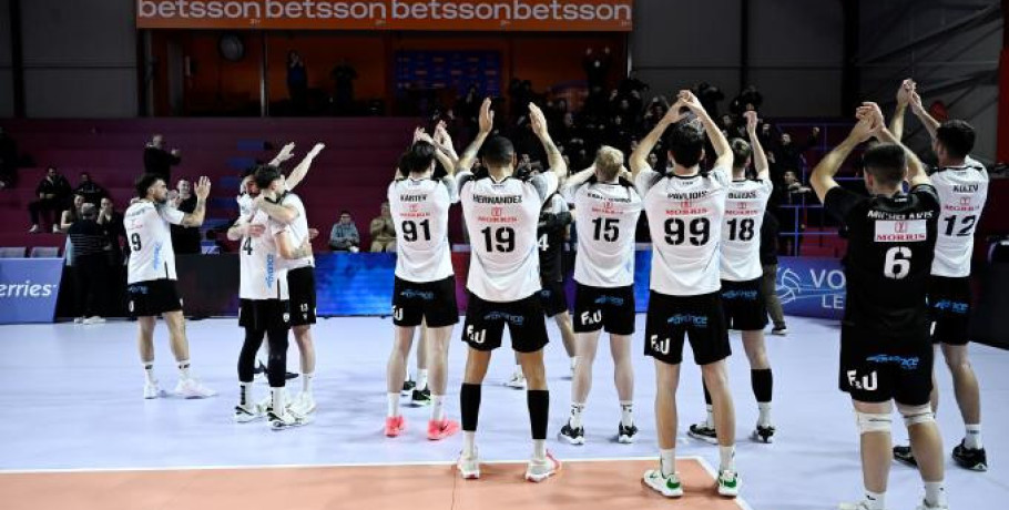 Ο ΠΑΟΚ οδήγησε σε… κυβίστηση την ΕΣΑΠ: Προς το Βαρίκας ο τελικός!