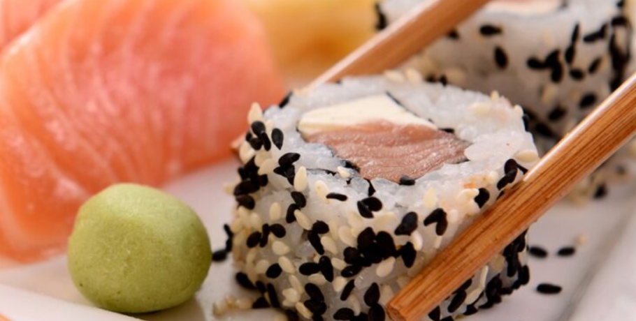 Στη Θεσσαλονίκη η πρώτη μόλυνση ανθρώπου από κατανάλωση σούσι στην Ελλάδα