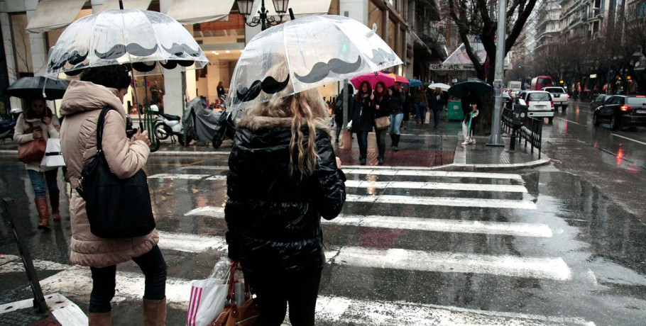 Καιρός: Η κακοκαιρία «Byron» έφυγε, αλλά οι βροχές συνεχίζονται