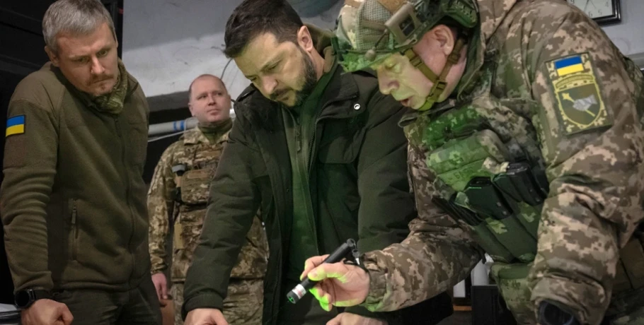 Κάλπη πάνω σε ναρκοπέδιο στην Ουκρανία: Τα σενάρια μετά τη δήλωση Ζελένσκι ότι είναι έτοιμος για εκλογές