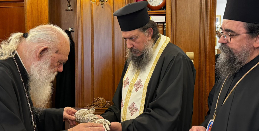 Ὁ Μακαριώτατος Ἀρχιεπίσκοπος Ἀθηνῶν καὶ Πάσης Ἑλλάδος κ.κ. Ἱερώνυμος, προσκύνησε τὴν Ὁσία Σοφία τῆς Κλεισούρας