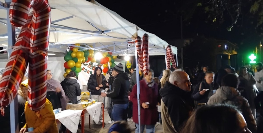 Η Άψαλος φόρεσε τα γιορτινά της – Χριστουγεννιάτικο μήνυμα του Προέδρου Κώστα Καρυπίδη