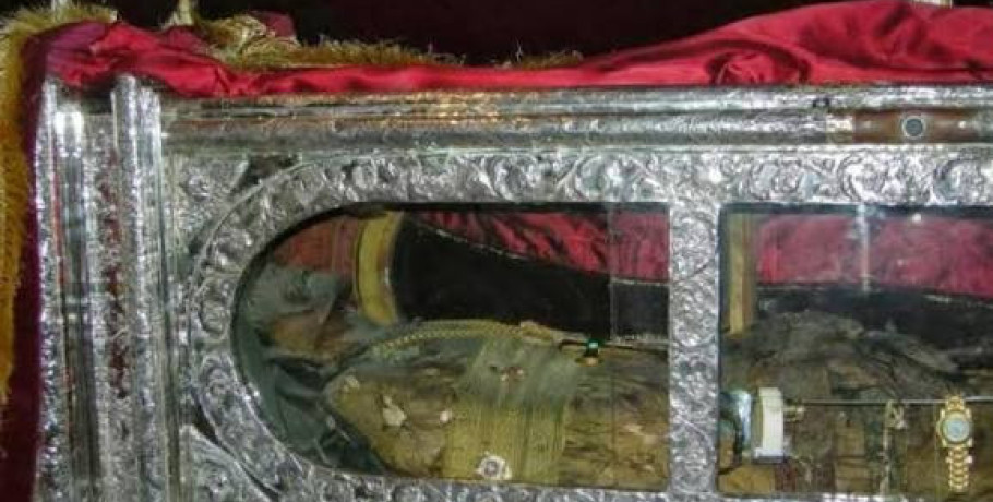 Το ανεξήγητο μυστήριο του Αγίου Σπυρίδωνα στην Κέρκυρα