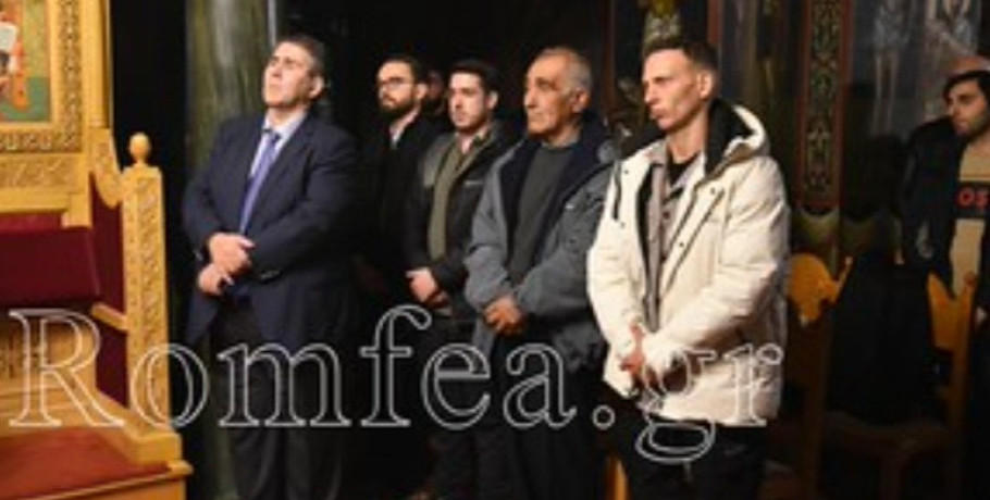 Συγκινημένος ο Ιορδάνης Τζαμτζής στην κουρά του ανιψιού του