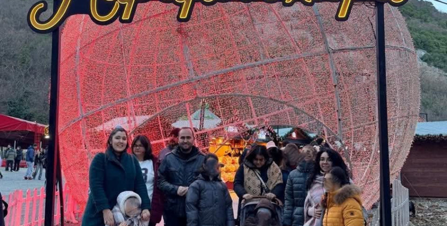 Λάκης Βασιλειάδης: Με υπέροχη παρέα στην Παραμυθοχώρα!