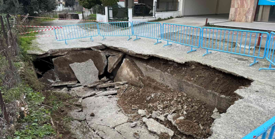 Κατάρρευση πλάκας σε πλακοσκεπή χείμαρρο στα Γιαννιτσά – Άμεση κινητοποίηση του Δήμου Πέλλας