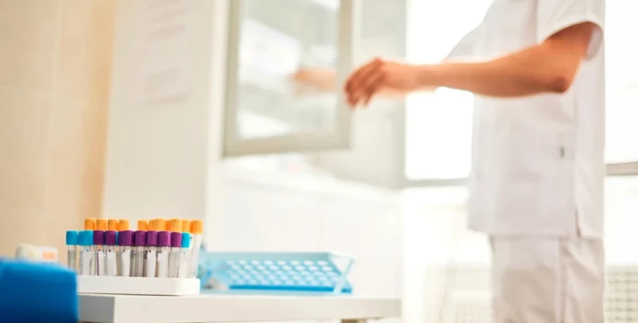 Πώς χρησιμοποιήθηκε σε όλη την Ευρώπη το σπέρμα του Δανού δότη με την καρκινογόνα μετάλλαξη - Οδηγίες για τους Έλληνες γονείς