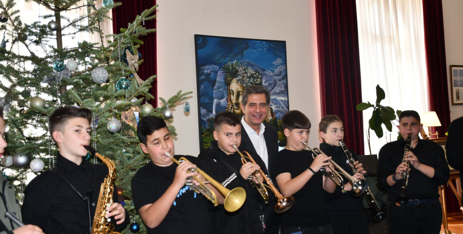 Τα πρώτα κάλαντα στ ΥΜΑΘ